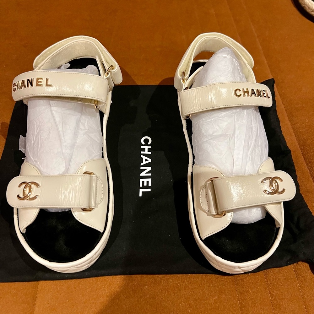 Authentic Women’s Chanel Leather Sandals